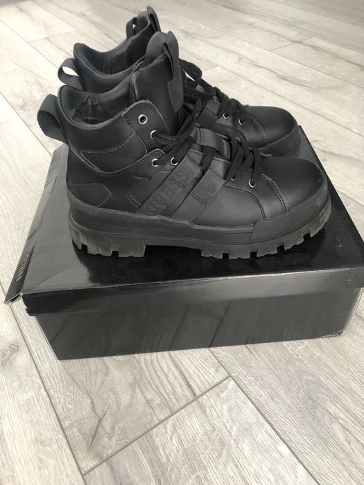 Guess pantofi Cesena B