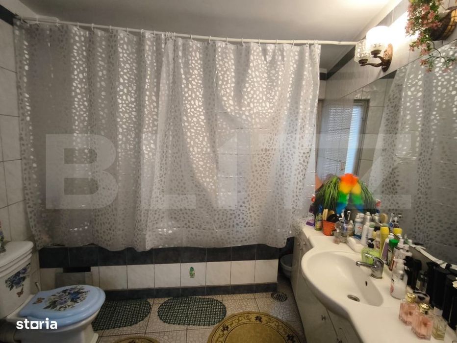 Casa 9 camere, 200 mp utili, zona Bd. Titulescu