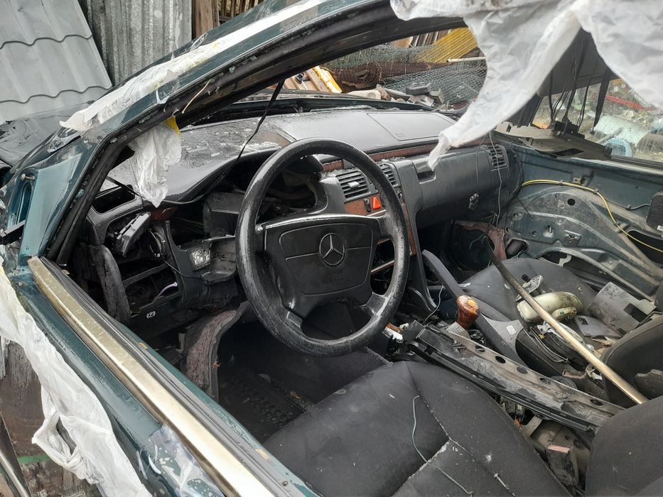 Запчасти на мерседес е 210