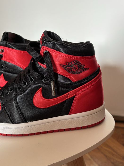 Jordan 1 HIGH Bred Toe Satin 36,5