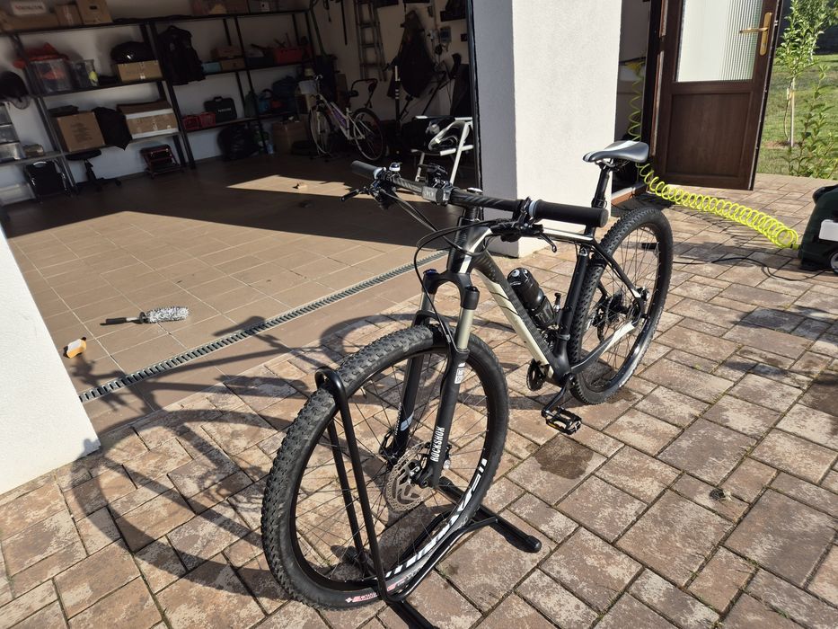 Vand MTB Specialized Carbon