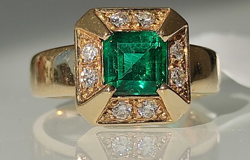 Inel smarald si diamante 1.82ct