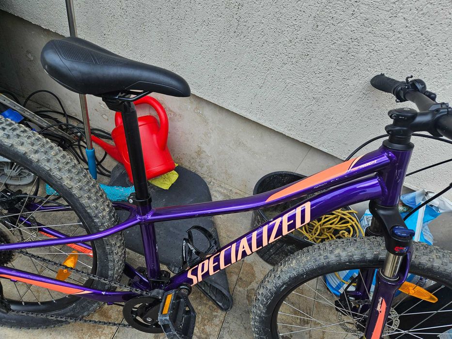 Bicicleta copii Specialized