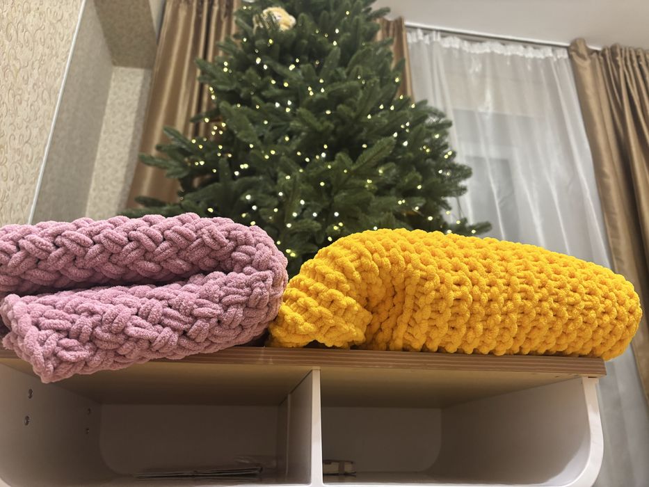 Пледы детские вязанные