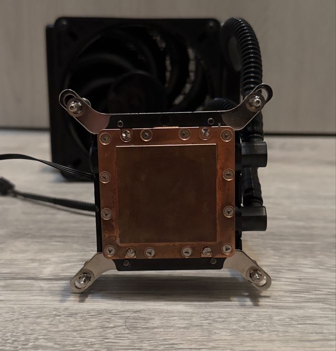 Cooler pe Apă Cooler Master 120mm Socket 1151