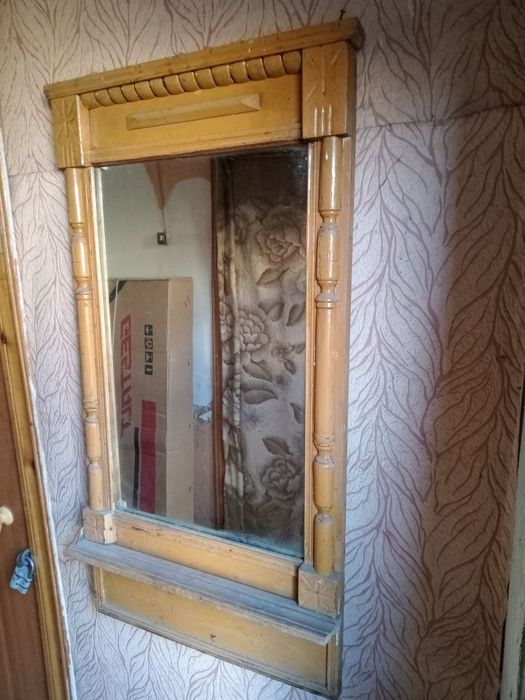 Продам зеркало 2000тенге