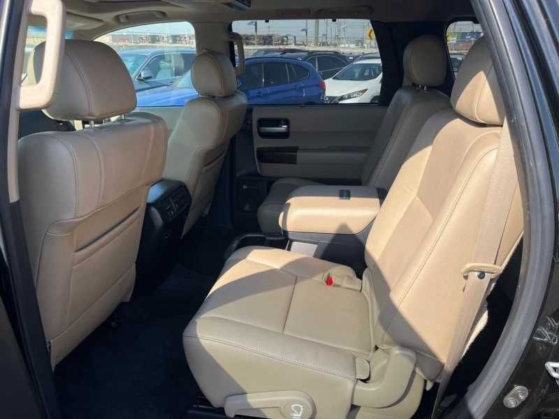 TOYOTA Sequoia 5.7 Platinum