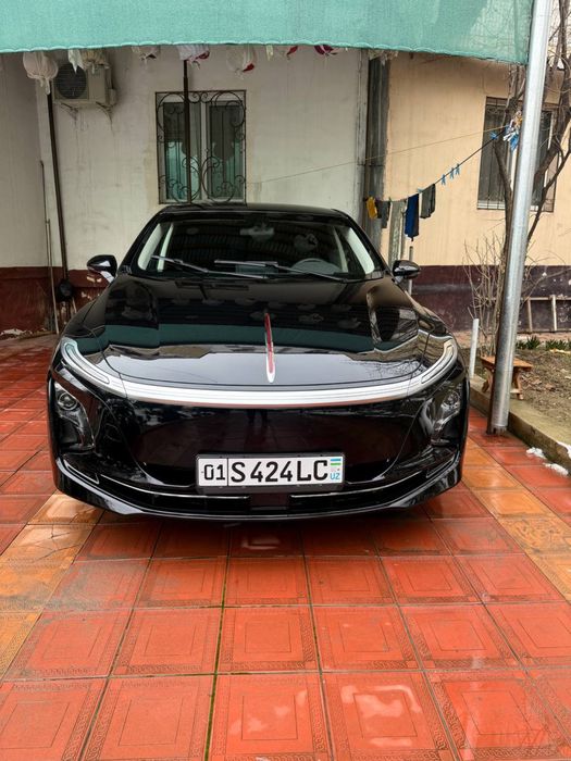 Продаётся Hongqi-501 Restayling Full позиция