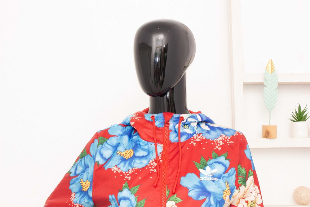 Adidas Farm Rio Chita оригинално дамско яке флорално ветровка S