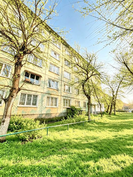 Продам 2 комнаты в общежитии с мебелью