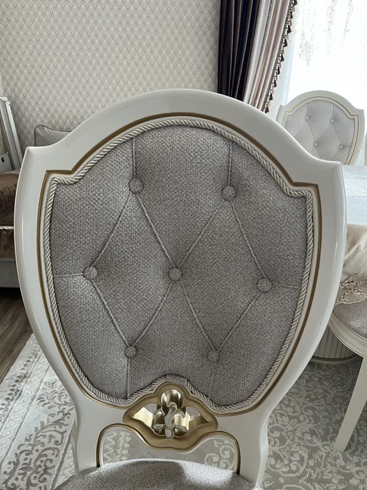 Продам Новые стулья