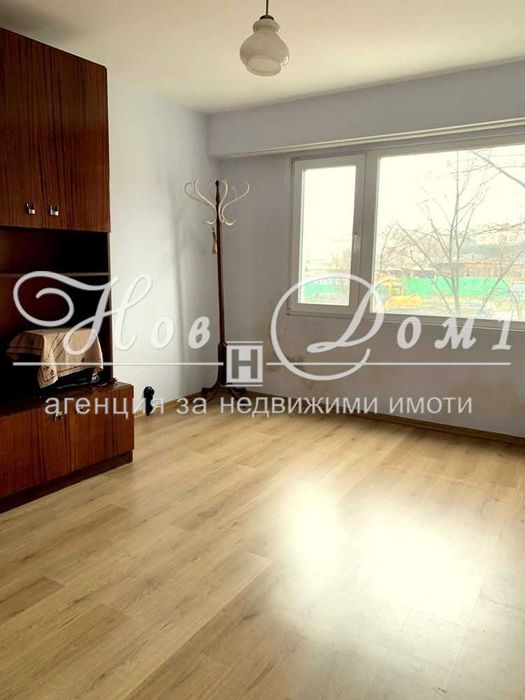 Продава се Четиристаен апартамент в Варна, Цветен квартал - 95 кв.м за 993 €/кв.м - Снимка #12