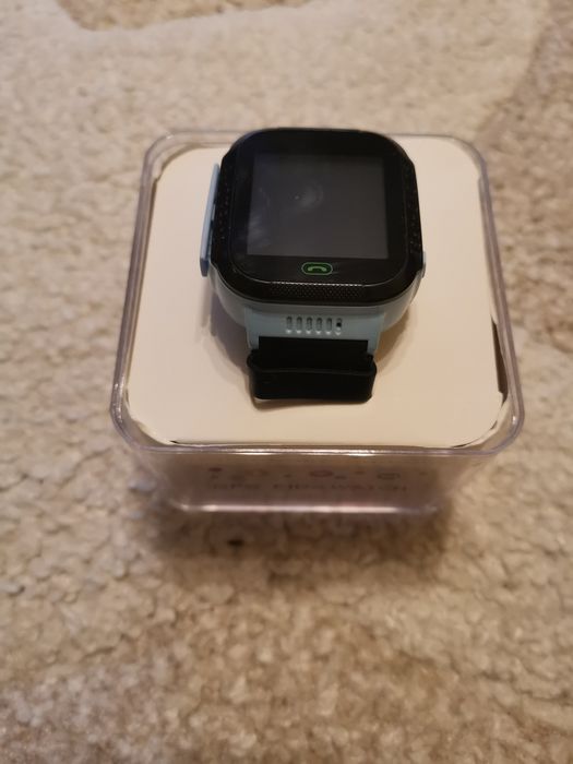 Vand smartwatch pentru copii
