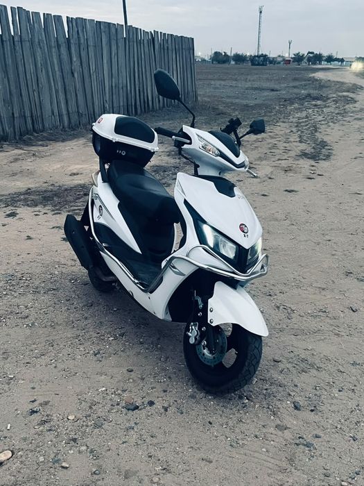 Продам мопед М8 X-7