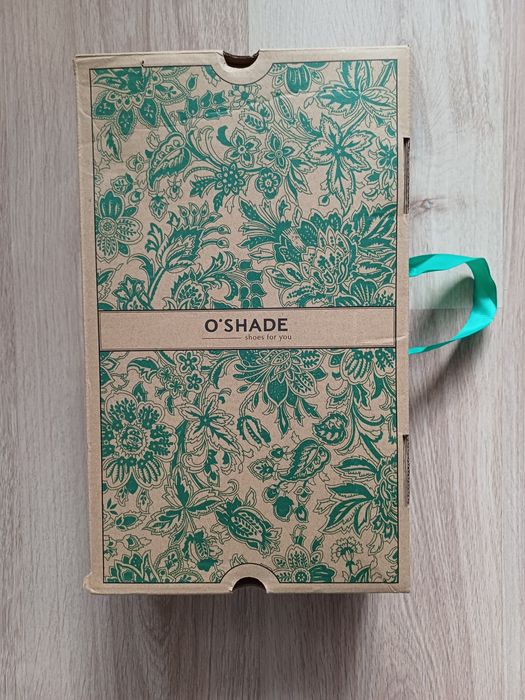 Продам новые туфли