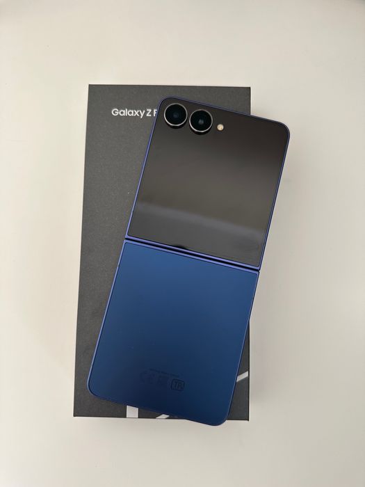 Samsung Galaxy Z Flip 7 256GB