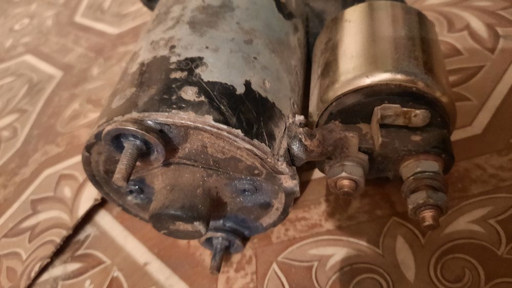 Продаю стартер на ауди 80