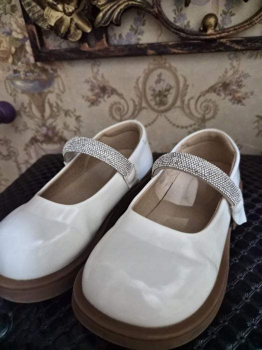 Туфли 27 размер на девочку