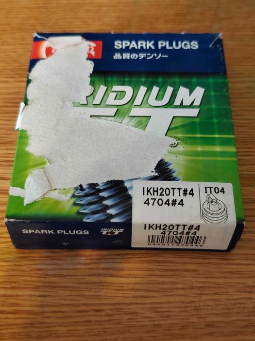 Vand set 4 bujii DENSO Iridium IKH20TT #4 4704 #4