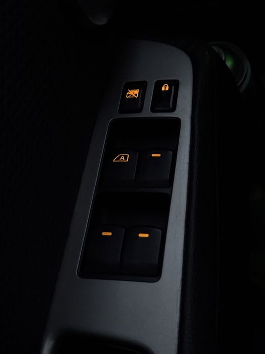 Продаю Nissan Versa 2008, 1.8 л, вариатор.