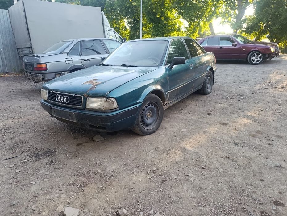 По запчастям продаётся Ауди 80 Б4