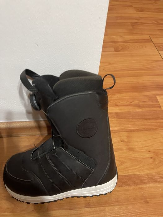 Placa snowboard 130 cm rossignol cu legaturi boots