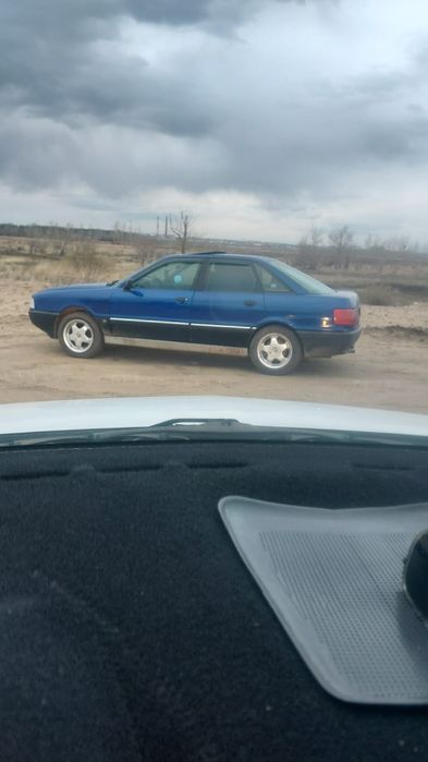 Ауди 80,б3 1987 в хорошим состояния