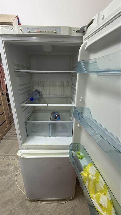 Продам холодильник Бирюса недорого