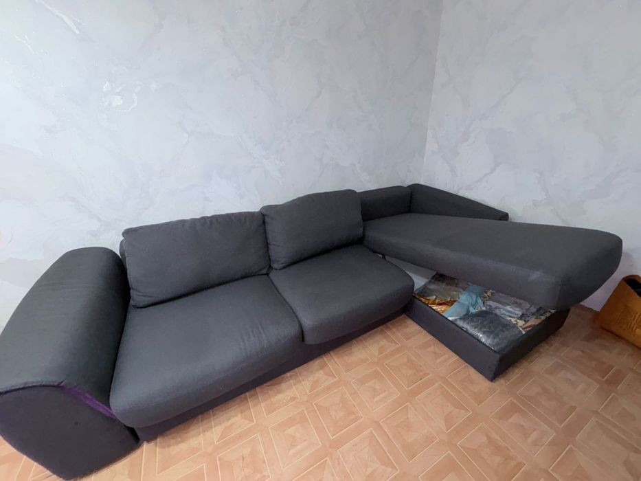 СРОЧНО продам диван