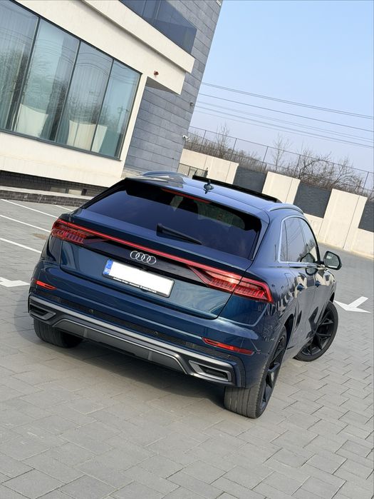 Audi Q8 3xS-line 50 TDI Mild Hybrid Matrix/Distronic/Masaj/Pano/B&O