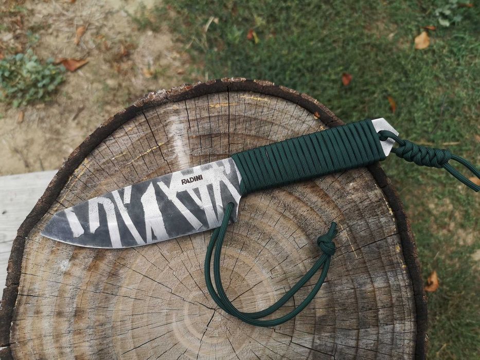 Боен "тактически" нож...