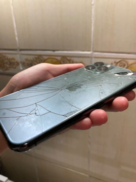 Айфон 11 про, Apple 11 pro