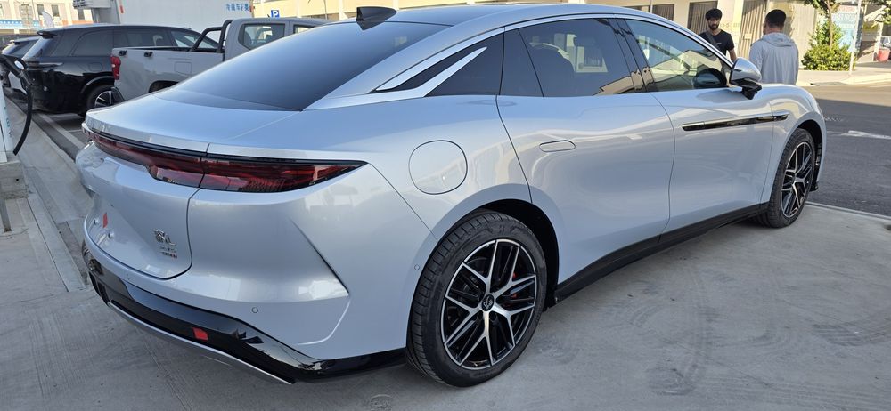 BYD HAN L 601 full