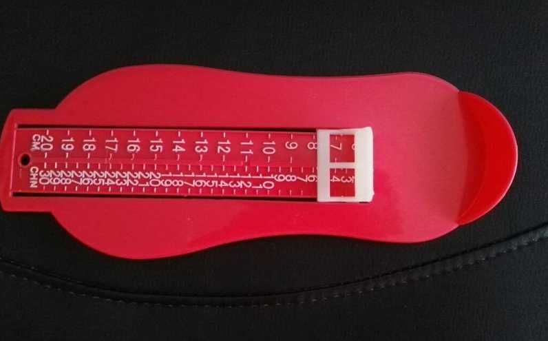 Линийка за стъпало, измерване бебешки крак, дължина стъпало, линия