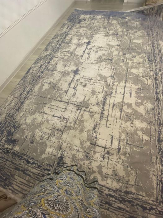 Ковры продаются по разным ценам