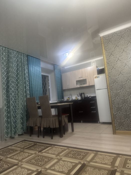 Сдается квартира месячно