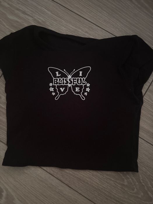 топ женский с бабочкой