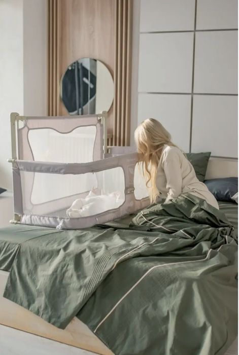 Прикроватная люлька , манеж от рождения до  3х лет