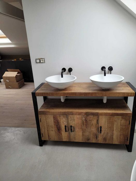 Servicii / Meseriasi Constructii