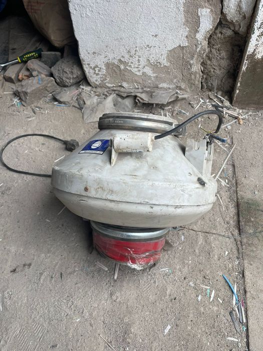 Вентелятор для вентиляционной трубы