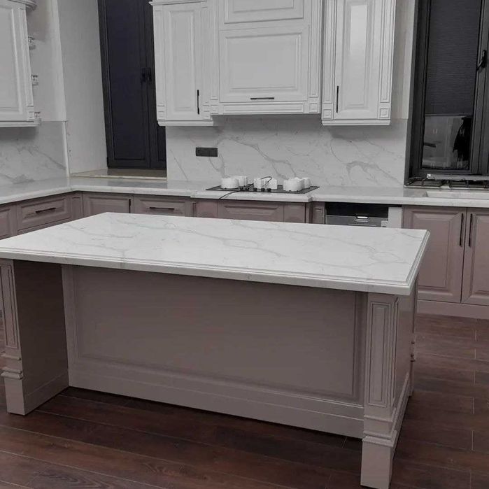 Столешницы и другие изделия из исскуственного и натурального камня.