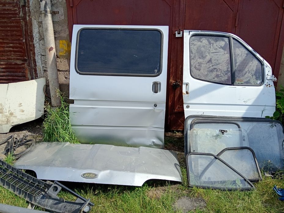Продам запчасти Форд Транзит