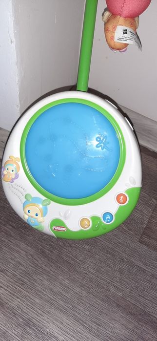 Продам мобиль на  манеж