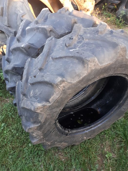 Anvelopa tractor 300/70R20