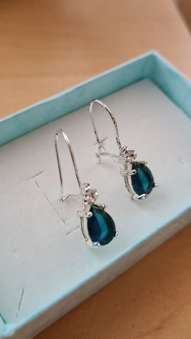 Бижута и аксесоари