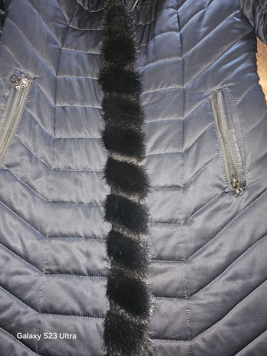 Продам зимнюю куртку