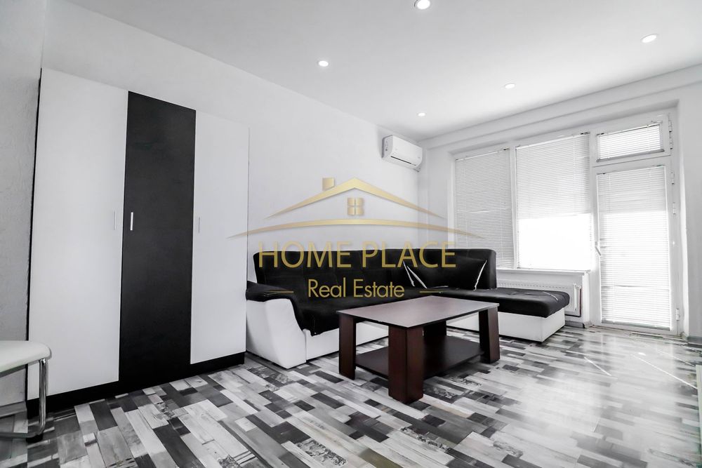 Дава се под наем Четиристаен апартамент в Варна, Базар Левски - 90 кв.м за 816 € - Снимка #1