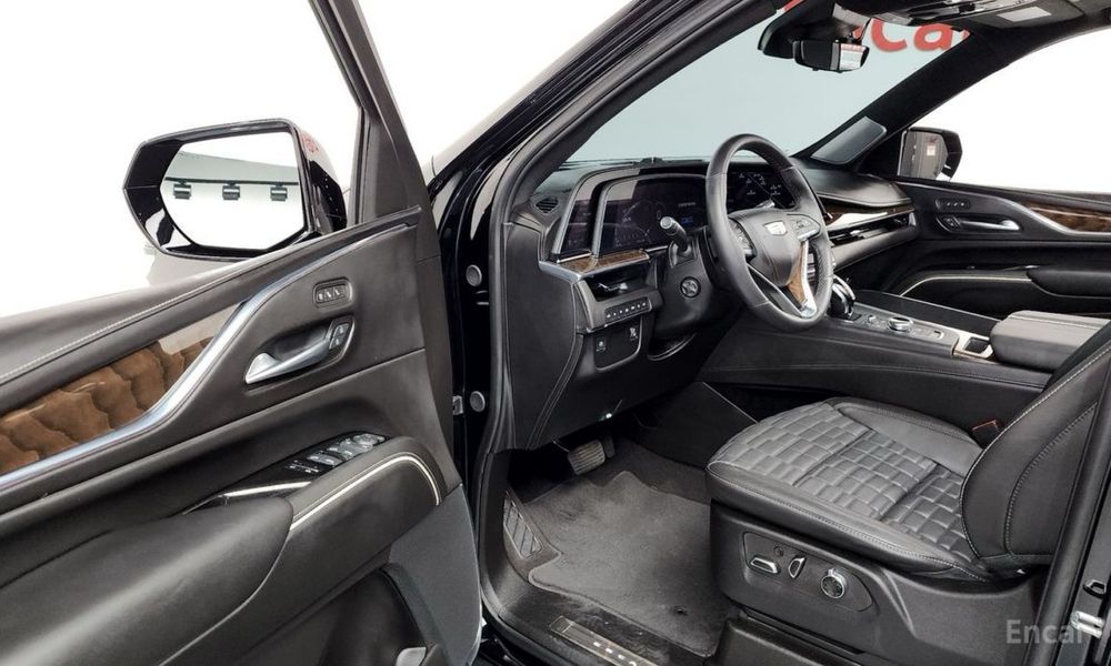 Cadillac Escalade 6.2 Premium Luxury Platinum срочно