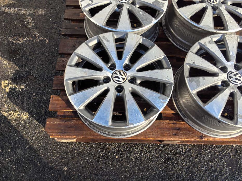 16 цола 5 х 112 мм Фолксваген / Шкода / Сеат / Ауди - 7 Инча / ЕТ 45