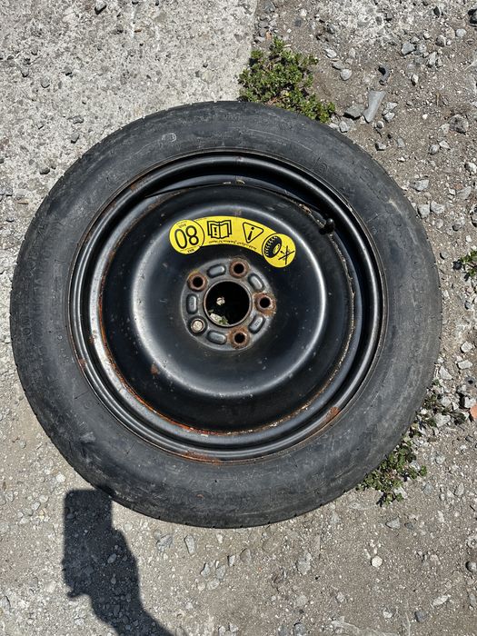 Патерица от Ford Focus 2011г 16" T125/85/16